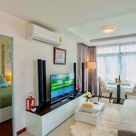 The Unique Condo Nimman Чиангмай Екстериор снимка