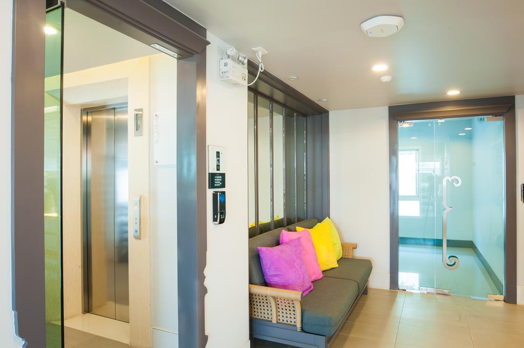 The Unique Condo Nimman Чиангмай Екстериор снимка